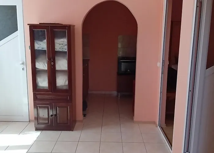 къща градината Hébergement de vacances *